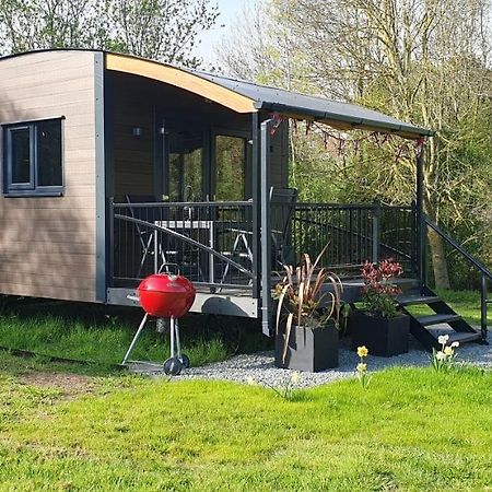 Peppercorn Pod At Beck House Glamping 호텔 Salmonby 외부 사진