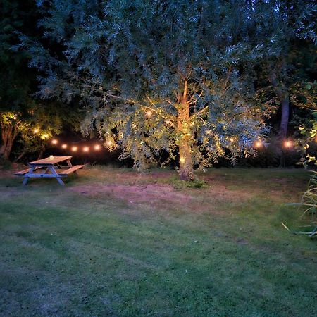 Peppercorn Pod At Beck House Glamping 호텔 Salmonby 외부 사진