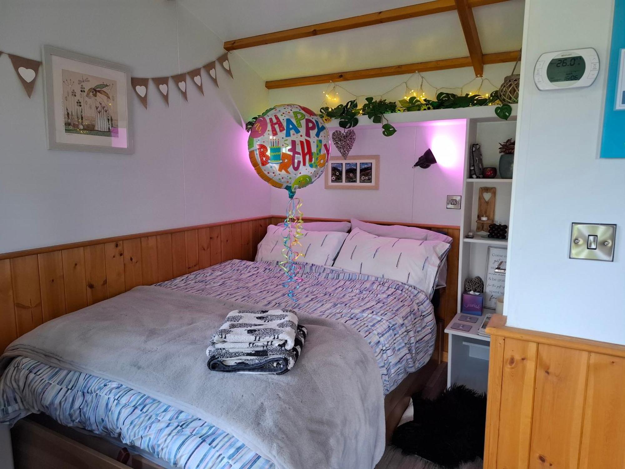 Peppercorn Pod At Beck House Glamping 호텔 Salmonby 외부 사진
